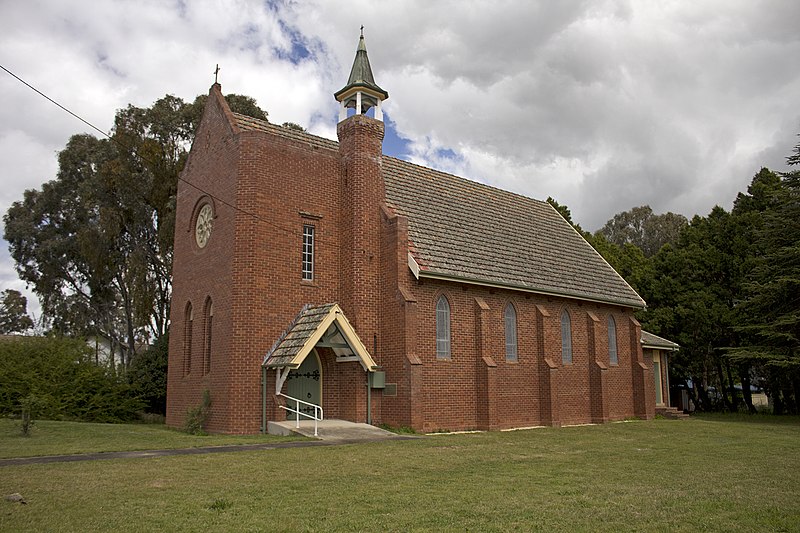 File:Saint Laurence O'Toole Catholic Church in Mandurama.jpg