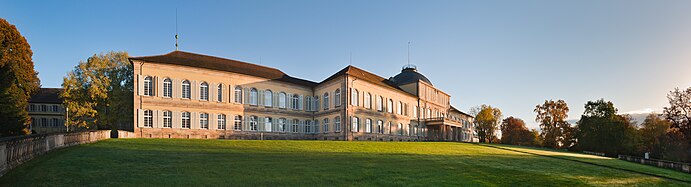 Deutsch: Das Schloss Hohenheim in Stuttgart (Südseite). English: The Hohenheim palace in Stuttgart, Germany.