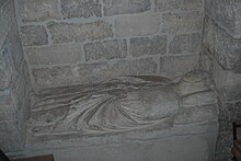 Sepulcro de la reina Leonor.  Iglesia de Ntra.  Sra.  del Manzano av Castrojeriz - 3.JPG