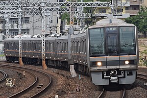 京阪神緩行線の207系（2021年）