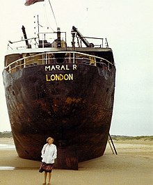 Maral R at Seaton Sluice Shipwreck - geograph.org.uk - 1518375.jpg