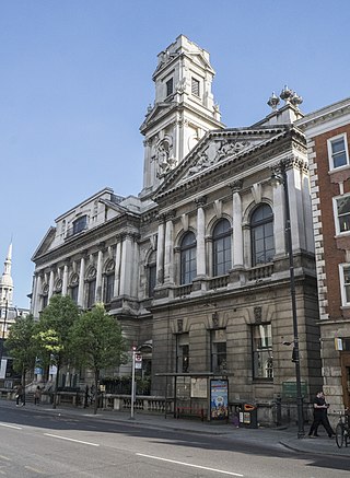 <span class="mw-page-title-main">Shoreditch Town Hall</span> Municipal building in London, England