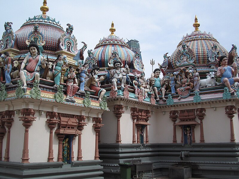 File:Sri Mariamman Temple, Singapore - 200509.jpg