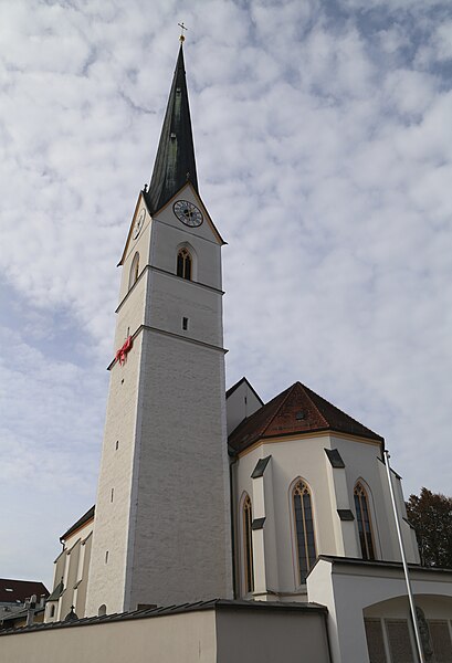 File:St. Georg Eggstaett-3.jpg