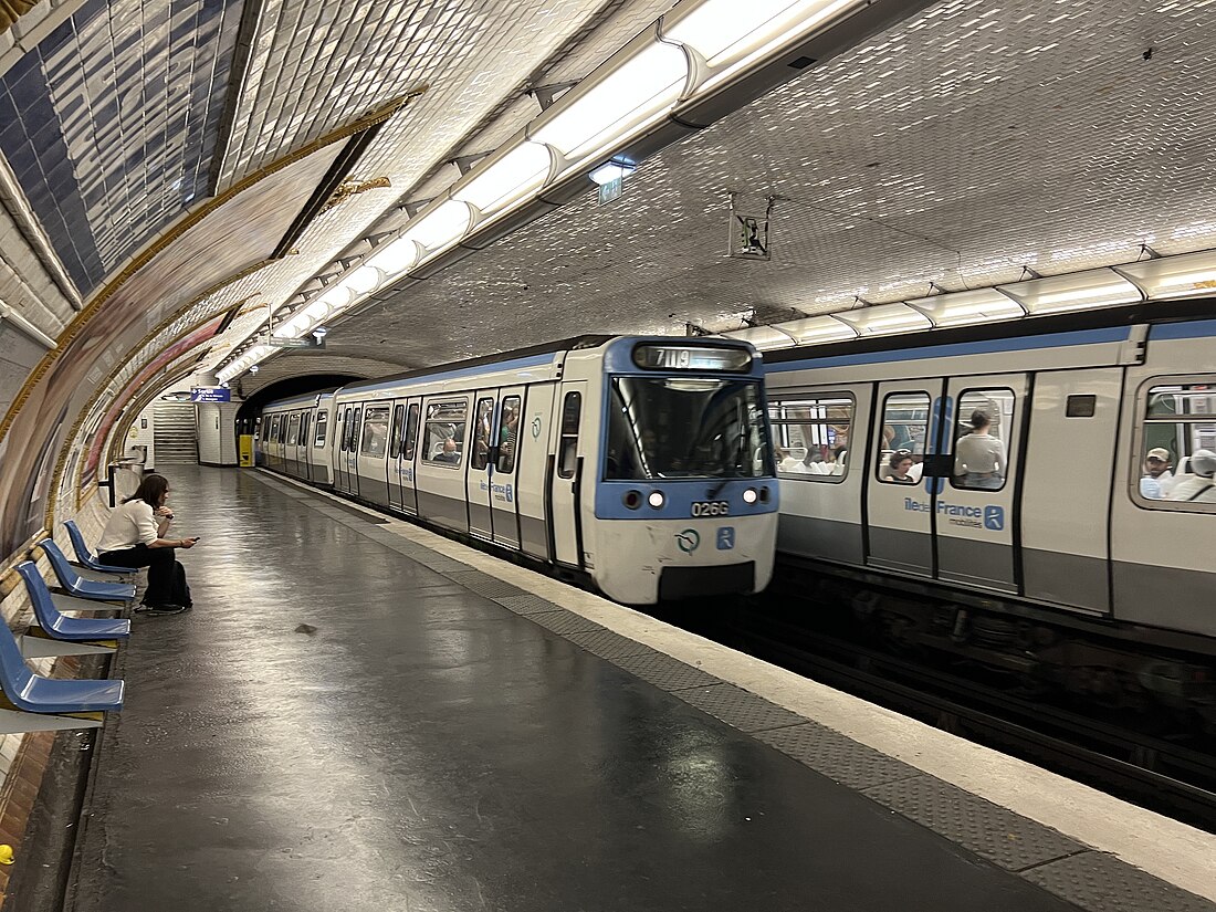 Maison Blanche (Paris Metro)