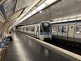 Station Maison Blanche Métro Paris Ligne 7 - Paris XIII (FR75) - 2022-07-04 - 10.jpg