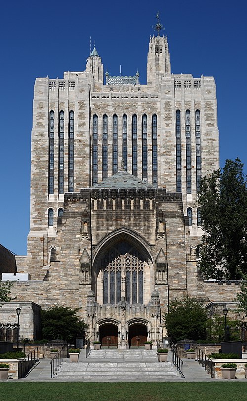 Facade and tower of Sterling Memorial Library