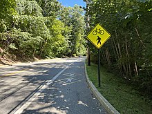 The dedicated bicycle and pedestrian lane along Stonytown Road in Flower Hill on September 2, 2022. Stonytown Road, Flower Hill, NY September 2, 2022 III.jpg