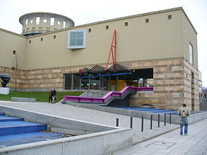 Haus Der Geschichte Baden-Württemberg: Entstehung, Dauerausstellung, Sonderausstellungen