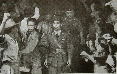 Fail:Sudirman_in_Jakarta_(1946).jpg