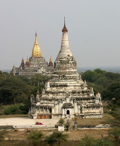 File:Tabetkya and Ananda-Bagan-Myanmar-11-gje.jpg