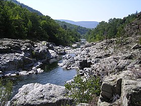 Tarn River (France).jpg