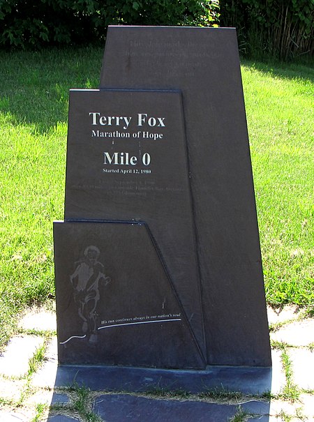 Fail:Terry_Fox_memorial,_St._John's.jpg