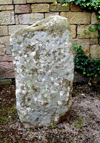 File:The Ardjachie Stone - geograph.org.uk - 1455449.jpg