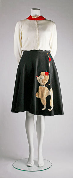 File:The Childrens Museum of Indianapolis - Poodle skirt.jpg