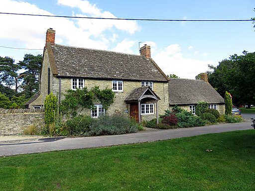 The Old Bakehouse in Kirtlington - geograph.org.uk - 4657679