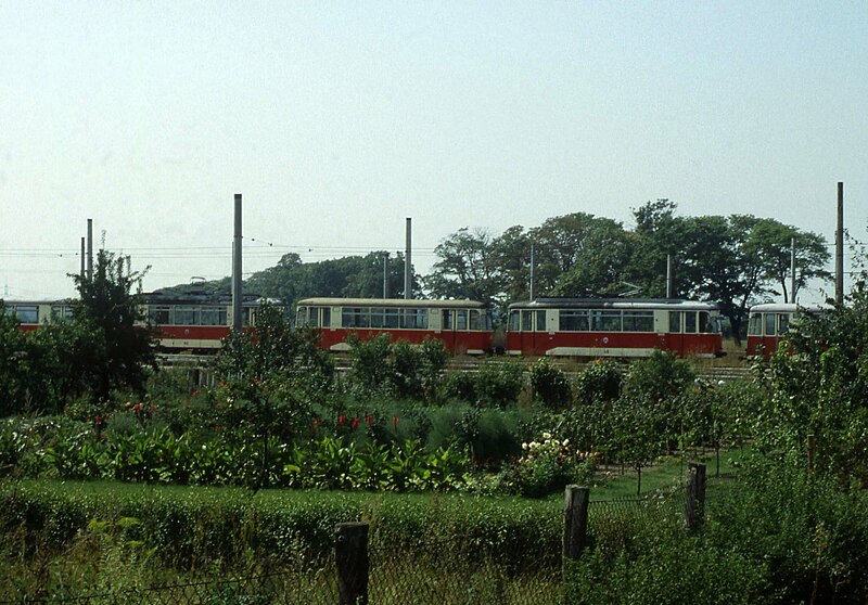 File:Tram in Frankfurt (Oder) 1990 5.jpg