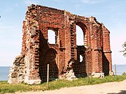 Le rovine dell'antica chiesa