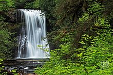 Upper North Falls (5827496516) .jpg