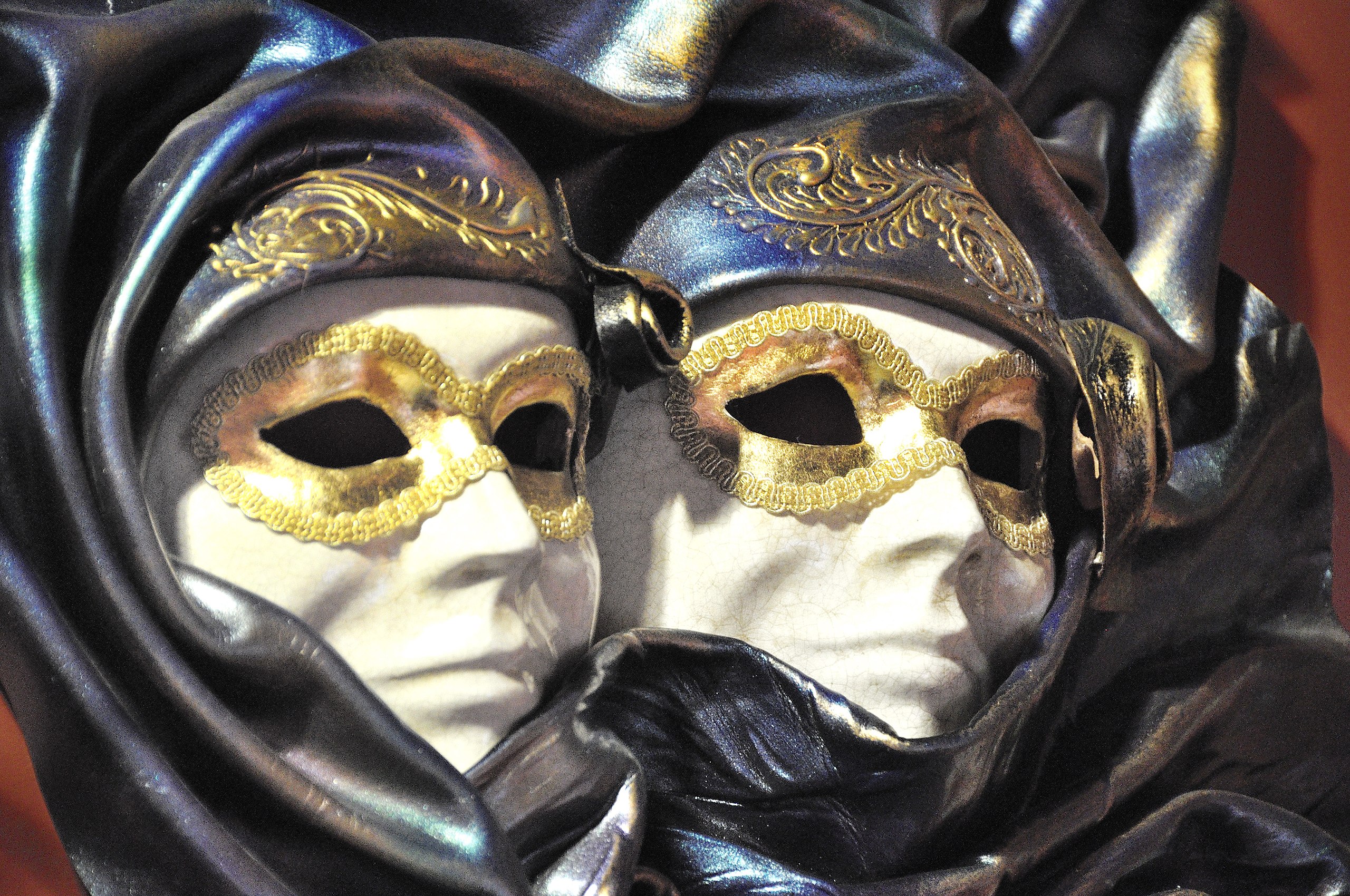Archivo:Venetian Carnival Mask - Maschera di Carnevale Venice Italy - Creative Commons by gnuckx (4816738038).jpg - Wikipedia, la enciclopedia libre