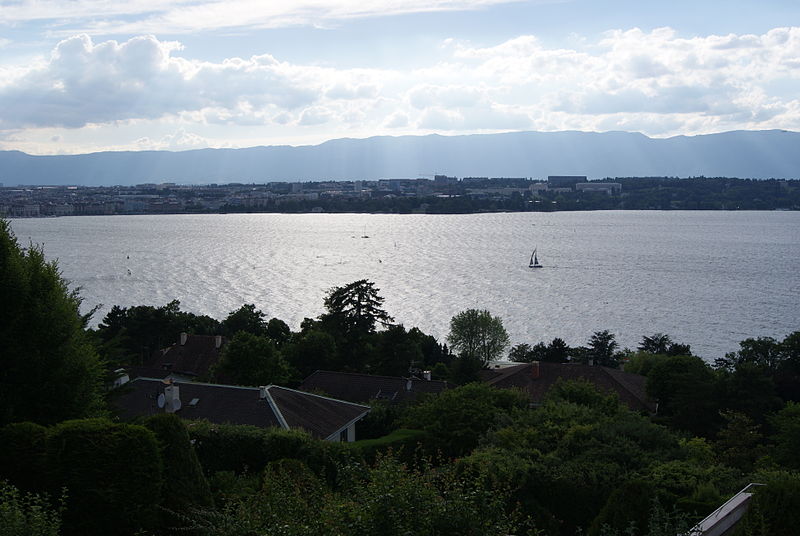 File:View of Lake Geneva from Auberge du Lion d'Or, Cologny, Geneva, Switzerland - 20140614-03.JPG