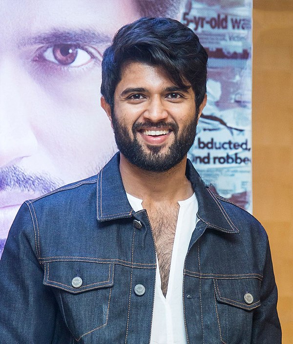 Deverakonda at a press meet for NOTA in 2018