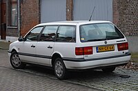 Volkswagen Passat B4 Variant in Aardenburg 3.JPG