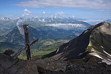 Vue sur le col d'Emy et au loin le Mollard