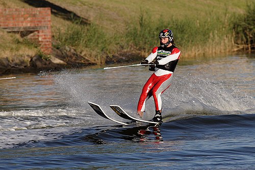 Увлекаться водным