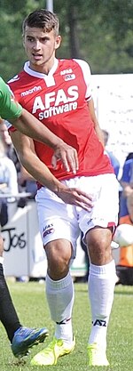 Wesley Hoedt, nel 2014, con la maglia del AZ Alkmaar.