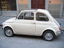Une Fiat 500 L