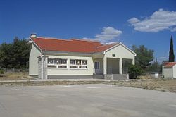 Az iskola épülete