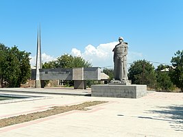 Հուշարձան Երկրորդ աշխարհամարտում զոհվածների, Հայկավան, ArmAg.JPG