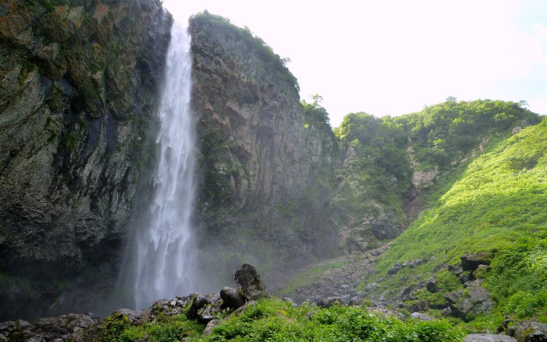 Hyakuyojō-Wasserfall