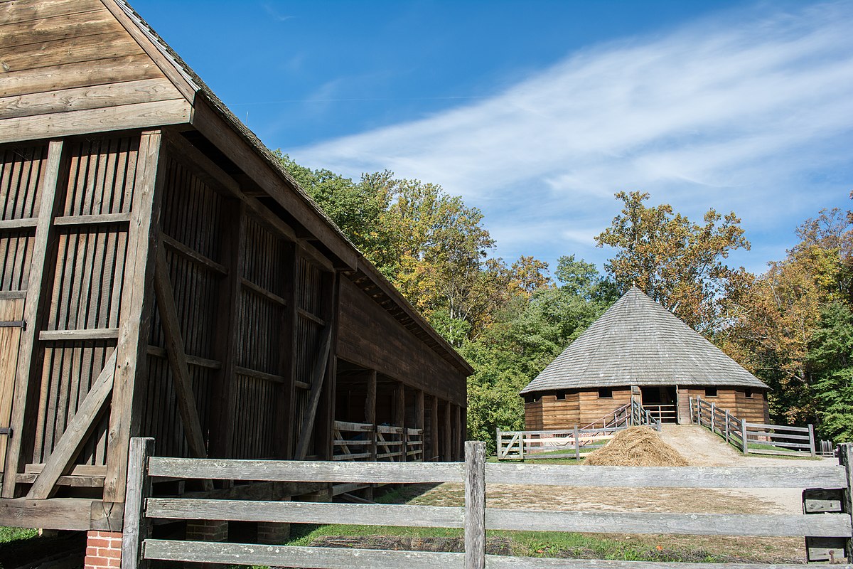 File 16 Sided Barn 01 Mount Vernon Jpg Wikimedia Commons