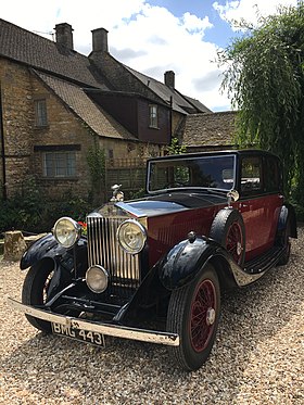 1934 Rolls Royce.jpg