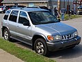 2002 Kia Sportage 4-Door, front right view