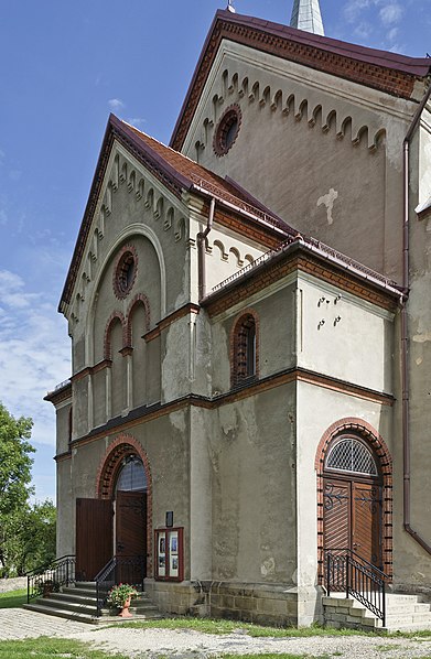 File:2014 Stary Waliszów, kościół 06.JPG