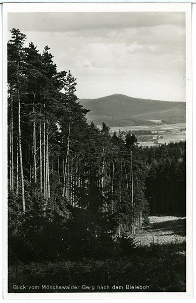 File:25832-Mönchsw. Berg-1932-Blick vom Mönchswalder Berg nach dem Bieleboh-Brück & Sohn Kunstverlag.jpg