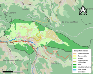 Barevná mapa znázorňující využití půdy.