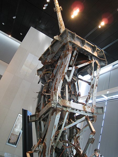 File:9 11 Exhibit at Newseum (3565085984).jpg