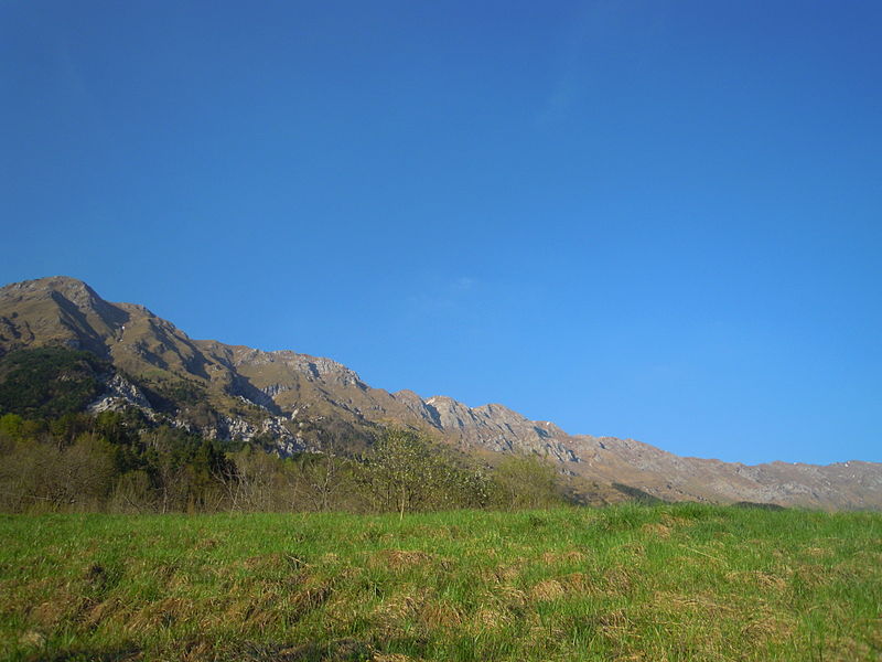 File:A Monteaperta, la piccola Cortina del Friuli....jpg