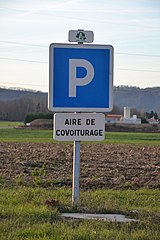 https://upload.wikimedia.org/wikipedia/commons/thumb/d/d1/Aire_de_covoiturage_Conseil_g%C3%A9n%C3%A9ral_de_l%27Ari%C3%A8ge.JPG/160px-Aire_de_covoiturage_Conseil_g%C3%A9n%C3%A9ral_de_l%27Ari%C3%A8ge.JPG
