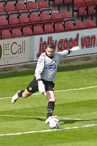 <span class="mw-page-title-main">Andy Marriott</span> Football goalkeeper (born 1970)