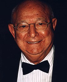 Angelo Dundee 2000.jpg