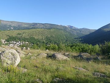 Lateral moraine in France