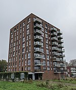 Appartementengebouw 'Gelderse Roos Toren 2', Gelderse Rooslaan 246-340, Arnhem.jpg
