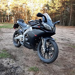 Aprilia RS 125 – Wikipedia, wolna encyklopedia