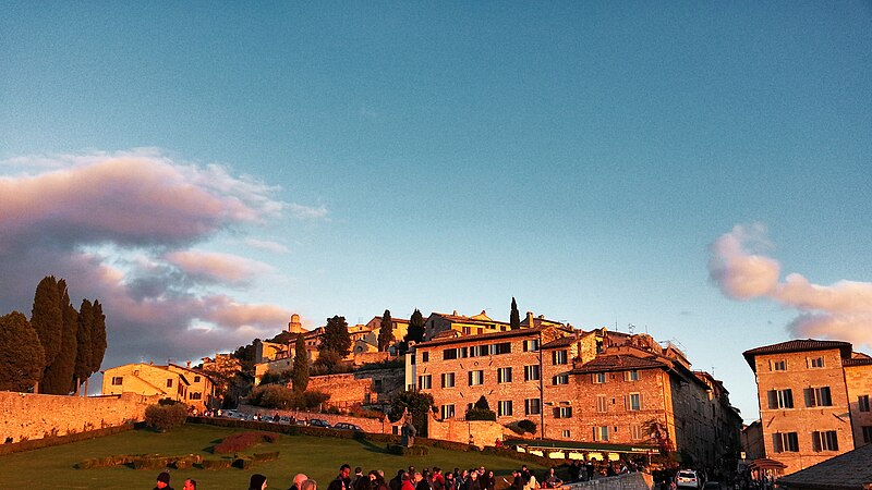 File:Assisi - Comune di Assisi.jpg