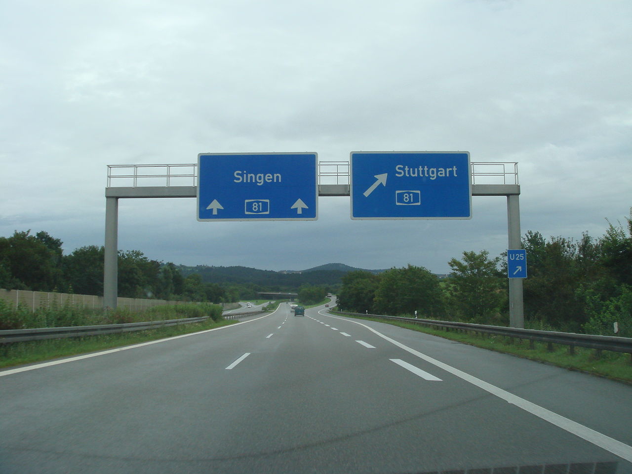 File:Autobahn 81.JPG - Wikimedia Commons